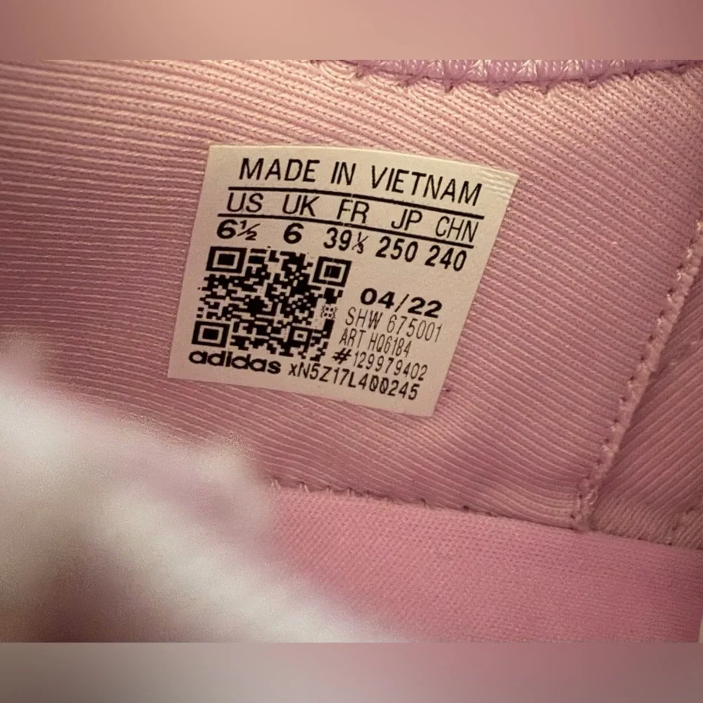 Adidas Youth NMD R1 Bliss Lilac Pink & Yellow Athletic Sneaker Size- 6.5